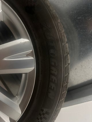 Llantas Mercedes 16” con Neumáticos 205/55 R16