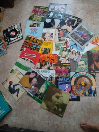 Lote 40 Vinilos LP Flamenco, Latino, Romántico