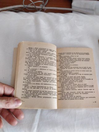 Dos novelas de bolsillo