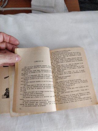 Dos novelas de bolsillo