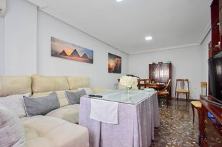 Casa adosada en venta en Peligros