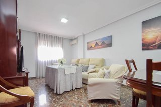 Casa adosada en venta en Peligros