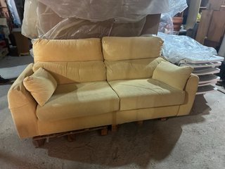 Sofá beige de tela
