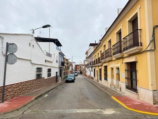 Casa adosada en venta en Puente Genil