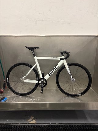 BMC Track Machine 02 - Frameset y ruedas