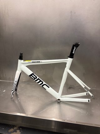 BMC Track Machine 02 - Frameset y ruedas