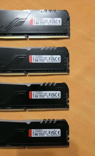 Memorias RAM Kingston Fury DDR4 32GB RGB