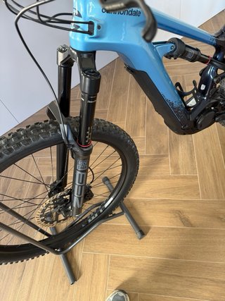 MTB Cannondale Moterra carbono mediana