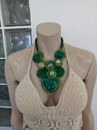 Conjunto Collar y Pendientes Oro y Verde