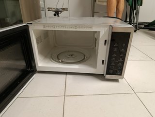 Microondas Whirlpool con función HORNO