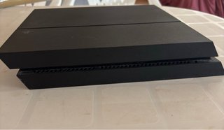 Consola PS4 860GB + 1 Mando Negro