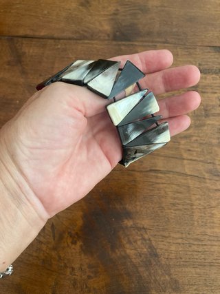 Pulsera geométrica de hueso natunatual pulido