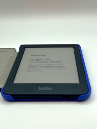 Kobo Clara Colour + Funda Kobo Azul