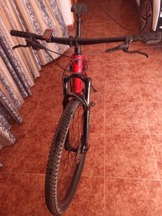 Bicicleta de Montaña Trek 8