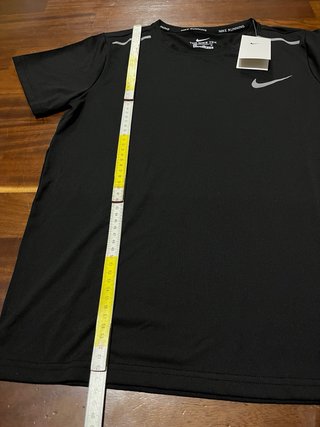 Maglietta running Nike nera