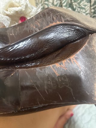 Zapatos de tacón marrones