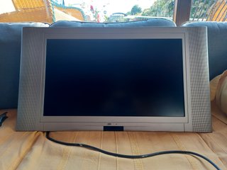 Televisor Basic Line 26 Gris
