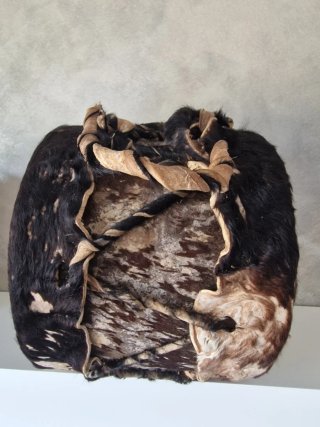 Tambor africano piel natural con pelo