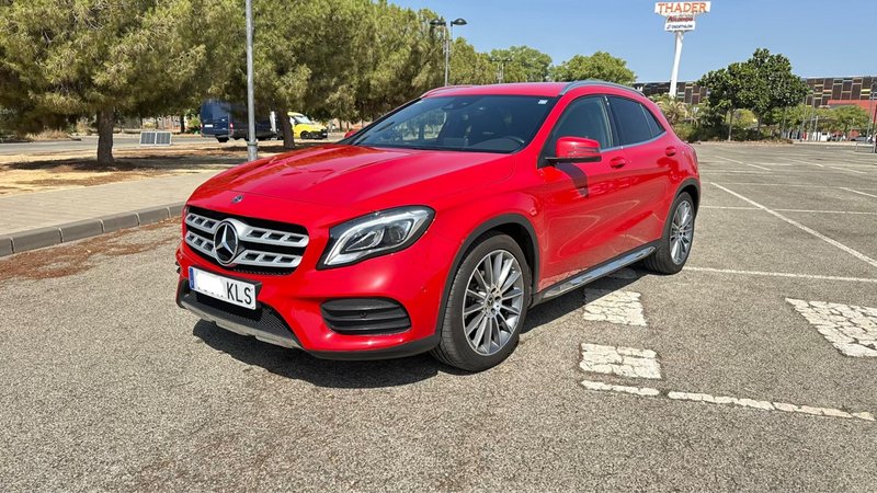 Mercedes-Benz GLA 2018 - foto 1