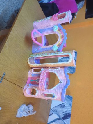 Caravana Barbie, Castillo y Cocinita de juguete