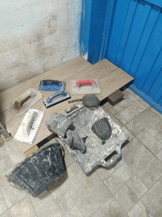 Pack Herramientas Albañilería llana paleta cubeta
