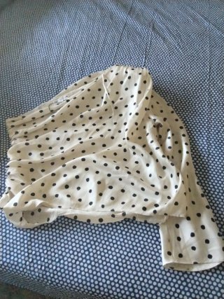 Blusa lunares Zara Talla L