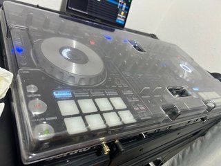 Controlador DJ Pioneer DDJ-SX2