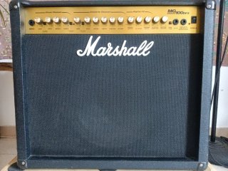 Amplificador Marshall MG100 DFX