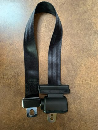 Cinturón de seguridad negro