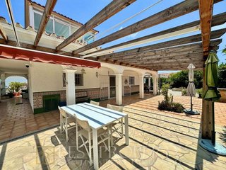 Chalet en venta en Almijara - Capistrano - Cueva de Nerja en Nerja