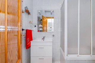 Casa adosada en venta en Cúllar Vega