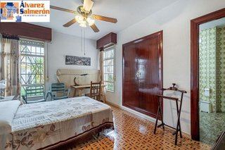 Chalet en venta en Cájar