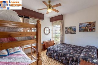 Chalet en venta en Cájar