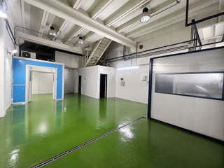 Nave industrial en venta en San Andrés en Madrid