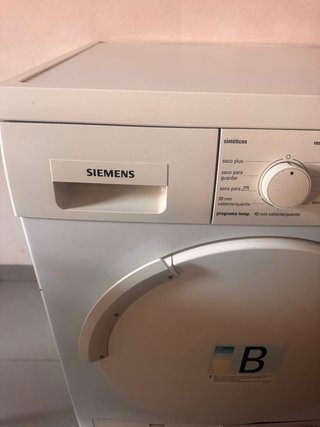 Secadora Siemens 7kg Clase B E44.10