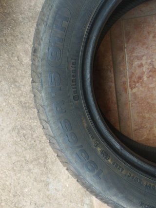 Neumático coche