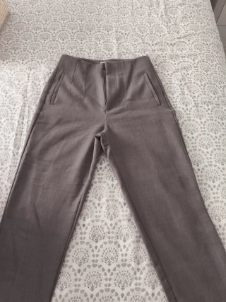 Pantalón gris de vestir
