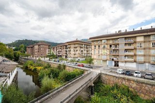 Piso en venta en Azkoitia