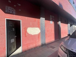 Local comercial en venta en Villamediana de Iregua