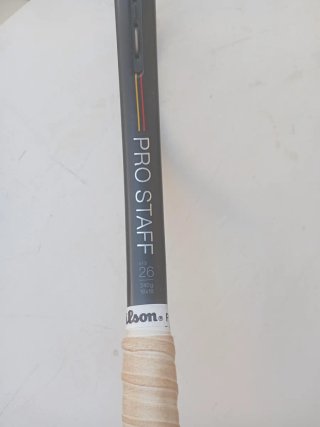 Raqueta Tenis Wilson Pro Staff V13 26