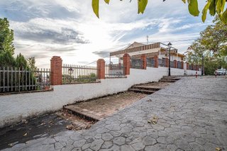 Local comercial en venta en Alfacar