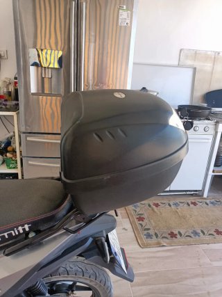 Baúl para moto 125cc o 50cc