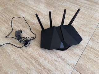 ASUS RT-AX82U V2 Router Gaming AX5400 Wifi 6 AiMes