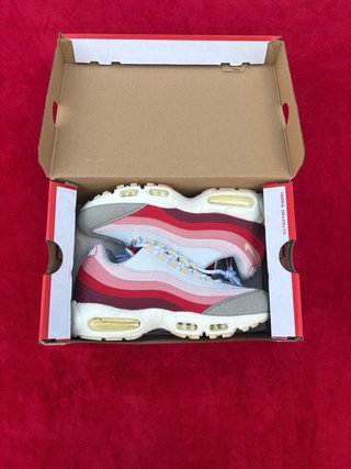 Nike Air Max 95 - talla 43