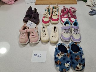 Lote de Zapatos Infantiles Variados. 22, 23, 24 25