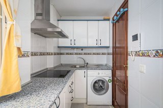 Piso en venta en San Luis de Sabinillas en Manilva