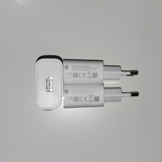 Xiaomi 8 Caricabatterie + 8 cavi micro usb