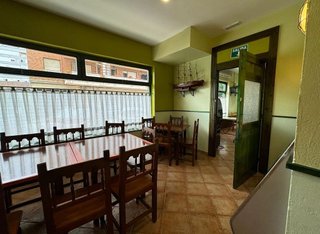 Local comercial en venta en Corrales de Buelna (Los)
