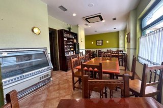 Local comercial en venta en Corrales de Buelna (Los)