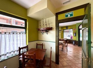 Local comercial en venta en Corrales de Buelna (Los)